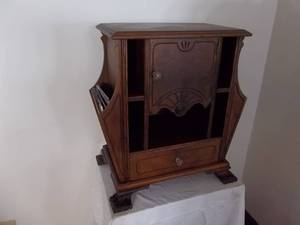lot 102 image: Unique Antique Magazine Cabinet
