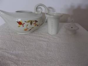 lot 111 image: Halls Tea Pot
