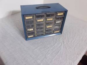 lot 146 image: 24-Drawer Organizer