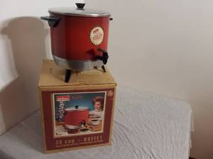 lot 150 image: 30-Cup Coffee Maker