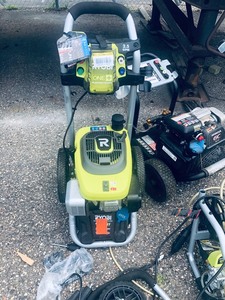 lot 46 image: Pallets whit pressure washer original costumer returns various condition