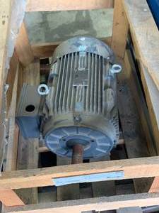 lot 34 image: NEMA Premium Echotop 3 Phase 10hp Motor NEW