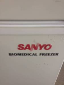 lot 19 image: WOW MSRP $3000 Sanyo Biomedical -30 Degrees Celsius Freezer With Remote Alarm Terminal - So Cold You Must Wear Gloves When Removing Your Freezer Items - Great Working Condition  See Attached PDF Manual