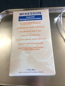 lot 36 image: McKesson Blood Pressure Monitor Aneroid Sphygmomanometer with Cuff & Stethoscope - Appear New