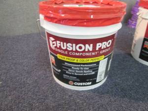 lot 85 image: Custom Building Products Fusion Pro...