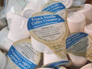 lot 120 image: Case of 288 - 716 oz Containers Fr...