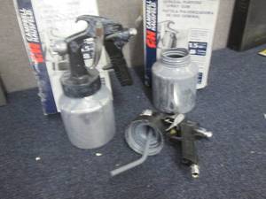 lot 133 image: General Purpose Spray Gun plus addi...