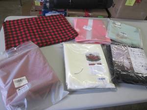 lot 169 image: Table Cloths & Placemats...