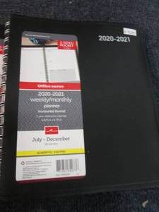 lot 200 image: 7 - 18 month Academic Planners 2020...