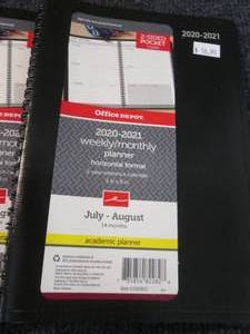 lot 221 image: 4 - 14 month Academic Planners 2020...