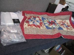 lot 231 image: Shower Liner, Sham, Entry Way Hooks...