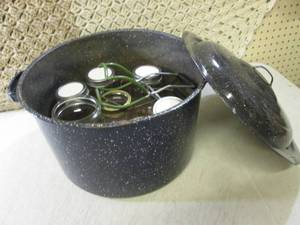 lot 21 image: Large Cooking Pot with Canning Jars...