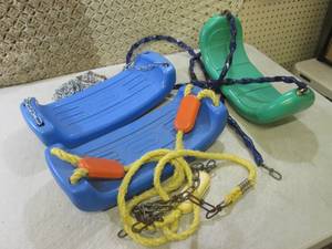 lot 60 image: 3 Swings with ChainsRopes  D-2...