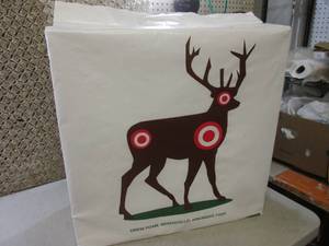 lot 78 image: Drew Foam Archery Target 4-Sided 24...