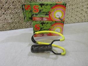 lot 132 image: 2 Slingshots  EC1...