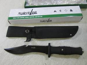 lot 141 image: 12 Survivor Knife with Sheath  RMD...