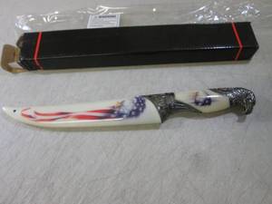 lot 142 image: 13 Patriotic Eagle Knife with Hard...