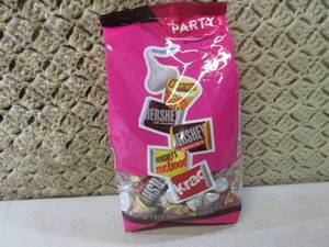lot 145 image: Party Pack Assorted Miniature Size ...