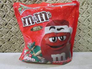 lot 150 image: Large 2 pound 6 ounce Bag of M&Ms ...