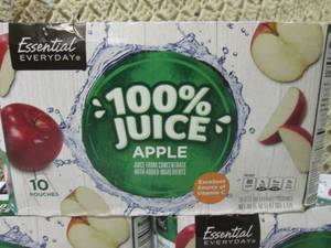 lot 183 image: Apple Juice Pouches 3 Packs  10 Po...