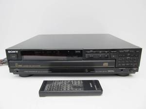 lot 99 image: Working SONY 5-Disc CD Player wRemote