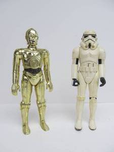 lot 170 image: Large Vintage 1978 STAR WARS Action Figures - 12