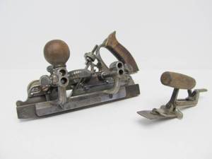 lot 205 image: Antique STANLEY No. 45 Combination Woodworking Plane