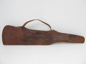 lot 214 image: Vintage Thick Leather HUNTER HorsebackSaddle Rifle or Shotgun Scabbard Case