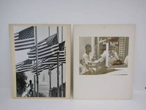 lot 162 image: 2 Original Photos by Whitehouse Photographer Roddy Mims - 1964 Washington DC Civil Rights Movement 