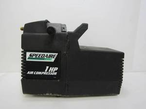 lot 104 image: Working SPEEDAIRE 1hp Portable Air Compressor