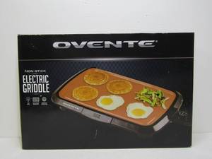 lot 112 image: New in Box OVENTE Electric Griddle