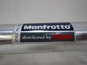 lot 17 image: Manfrotto Bogen 3018 Professional Camera Monopod
