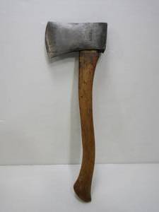 lot 320 image: Old Vintage FIRESTONE Deluxe Hatchet
