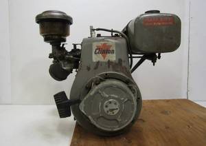 lot 327 image: Heavy Duty Vintage CLINTON 498 Engine