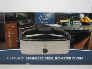 lot 254 image: New in Box CROFTON 18-Quart Stainless Steel Roaster Oven