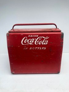 lot 2 image: Vintage 1950s COCA COLA Advertising Cooler