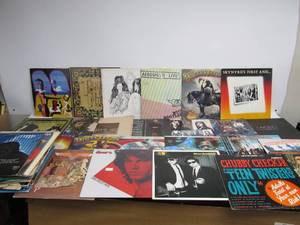 lot 284 image: Lot of Vintage Vinyl Records - Rock & Roll Country & Other Genres