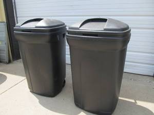 lot 309 image: 2 Brand New Unused Rough & Ready 50 Gallon Rolling Trash Cans