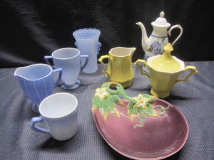 Creamers & Sugars, Teapot