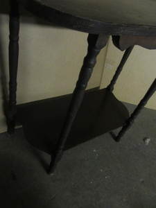 Table & Footstool