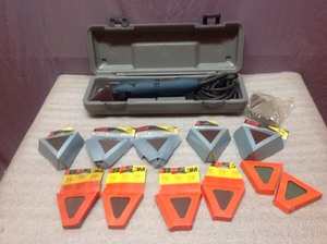 lot 6 image: Ryobi Sander & Sanding Triangles