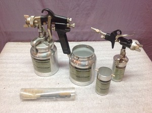 lot 9 image: Air Paint Sprayers