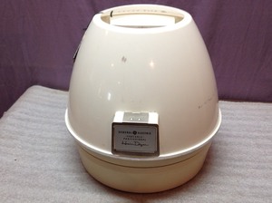 lot 81 image: Vintage Portable Hair Dryer