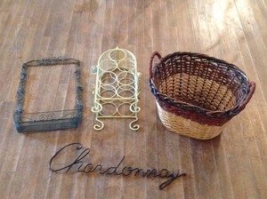 lot 86 image: Home Decor