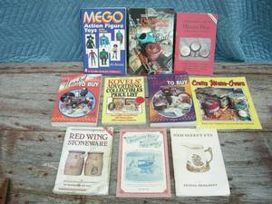 lot 38 image: Group Collector Reference Books