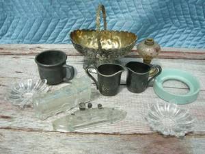 lot 51 image: Antique Glass Candy - Silverplate