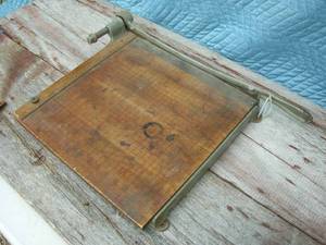 lot 53 image: Antique Milton Bradley Paper Cutter