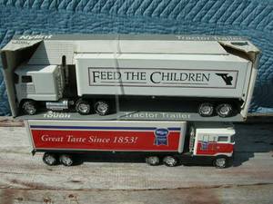 lot 98 image: 2 Vintage Nylint Advertiser Truck and Trailer