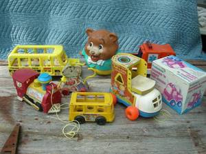 lot 116 image: Vintage Toys, Pull Toys