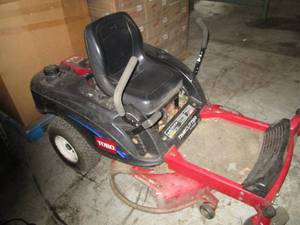lot 12 image: Toro Timecutter zero turn lawn mower.  Runs fine - Huskee 14.5 motor